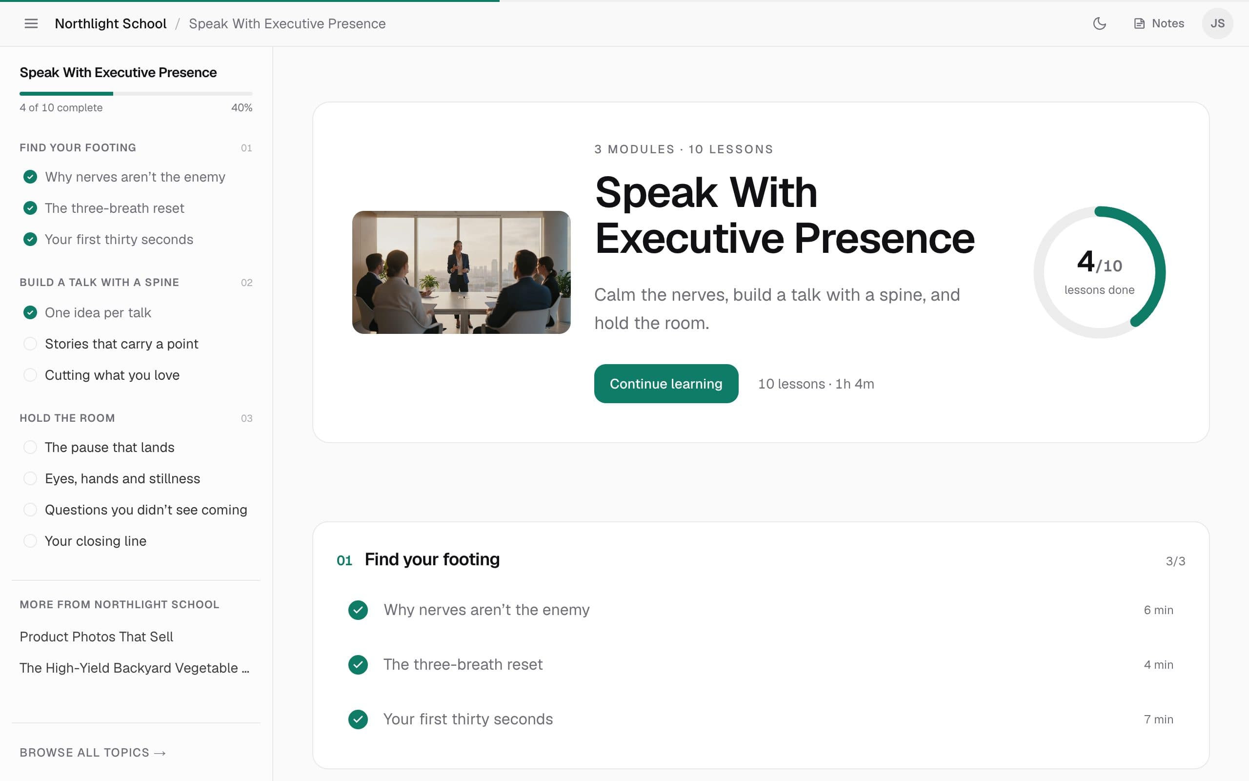 The course page of a sample school in the Standard theme